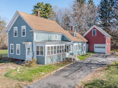 8 Adams Avenue