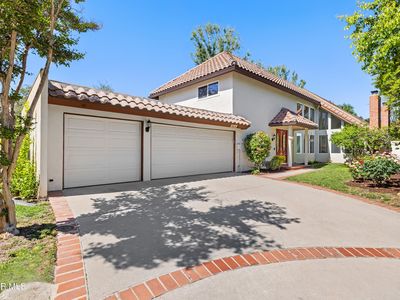 1055 Barrow Ct