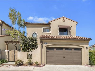 9913 Lower Azusa Rd