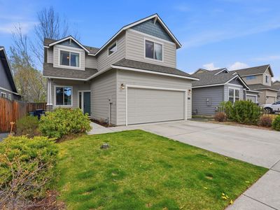 3046 NE Red Oak Dr