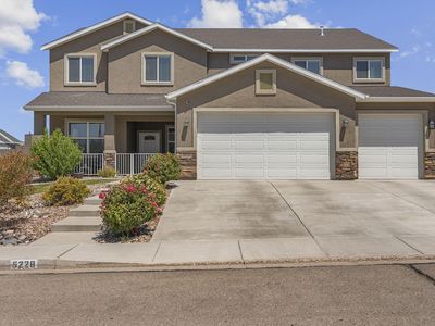 5228 N Scenic Dr
