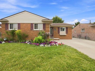 11414 Beech Daly Rd