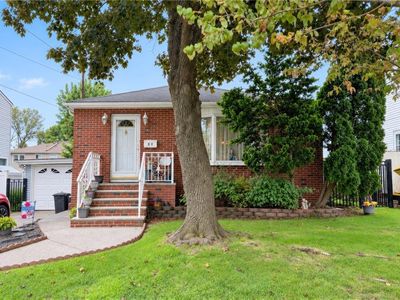 22 Pacific Ave