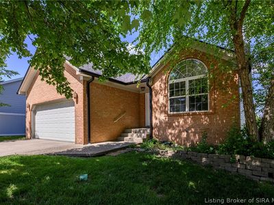 Property at 2603 Meadowview Court, Jeffersonville, IN