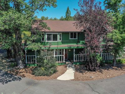 2435 College Ave