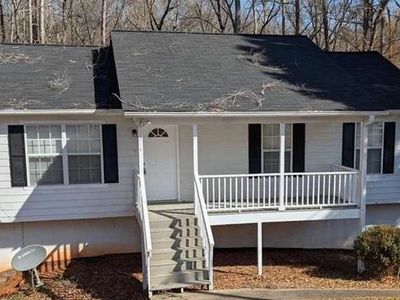 1668 Independence Dr