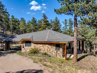 3723 Blue Mountain Trl
