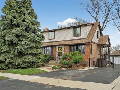 8021 S Lavergne Ave