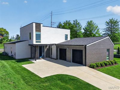 11901 Santino Ct