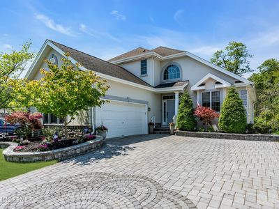 114 E Parsonage Way
