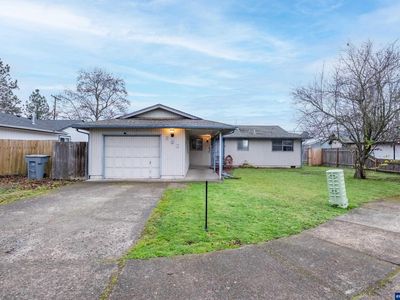 Property at 280 Honeysuckle St, Lebanon, OR