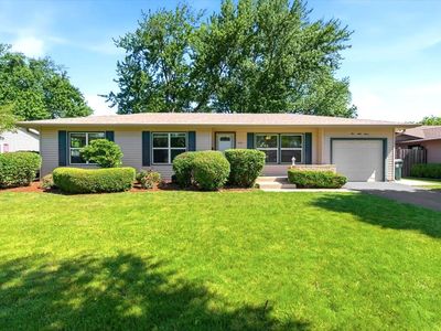 Property at 567 Northampton Cir, Elk Grove Village, IL