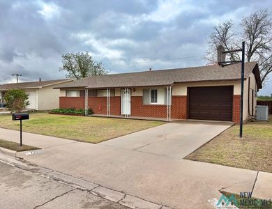 1703 W Jacobs Ave