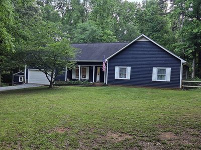 8913 Gosnell Dr