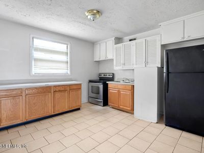 4631 FREDERICKSBURG Avenue
