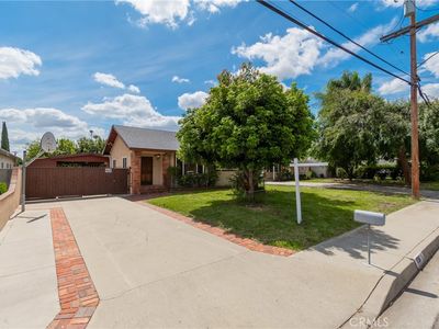 Property at 836 Jarrow Ave, La Puente, CA