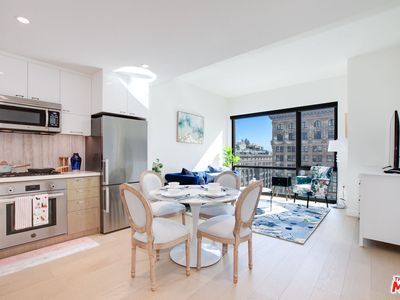 400 S Broadway Ave UNIT 1107