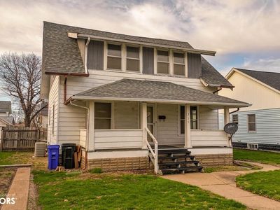 Property at 715 E Williams St, Ottumwa, IA