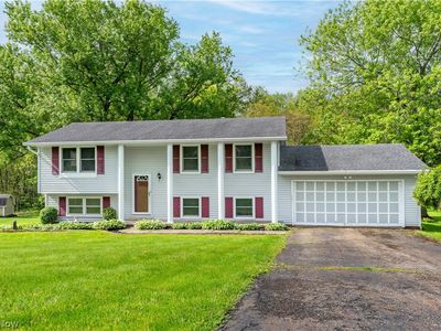 Property at 1478 Plateau St NE, Uniontown, OH