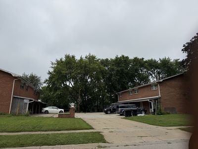 312 Riley Dr