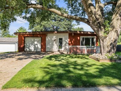 521 Snyder Ave