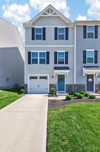 3412 Grovewood Dr