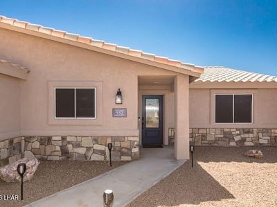 952 Rolling Hills Dr