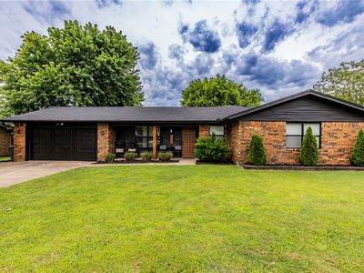 1307 W Banz Rd