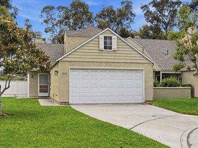 2633 Regent Rd