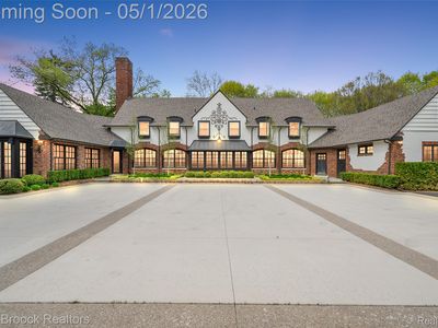 1583 Clarendon Rd