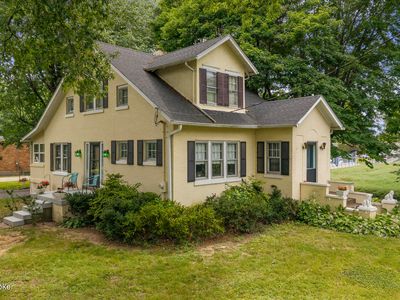 4808 Greenwood Rd