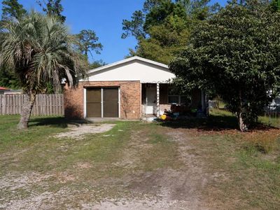 Property at 131 Park Rd, Interlachen, FL