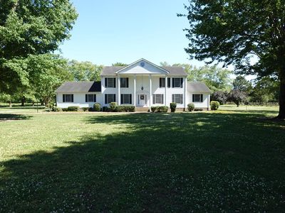 7303 Bayside Rd