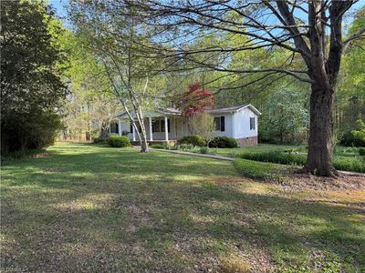 Property at 1095 Sechrist Loop, Pilot Mountain, NC