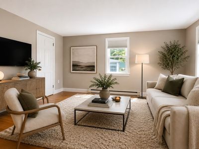 255 Arlington St #12A