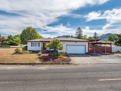 Property at 225 SE Stevenson Ave, Myrtle Creek, OR