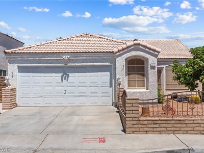 6216 Mandarin Dr