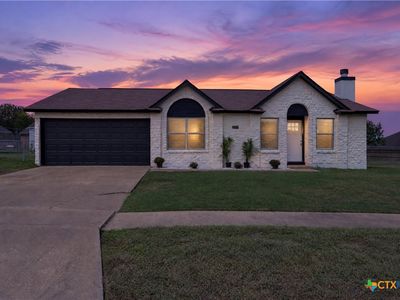 4907 Parkwood Dr