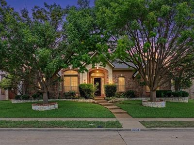 2237 Homestead Ln