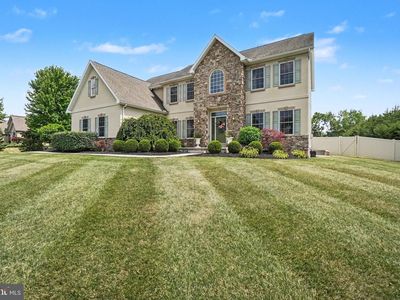 2 Ridge Dr