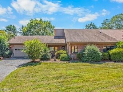 150 Oleander Dr