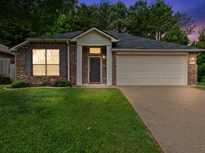 203 Claire Ln