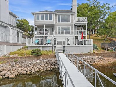 2256 Breezy Acres