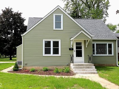 935 Jackson Blvd
