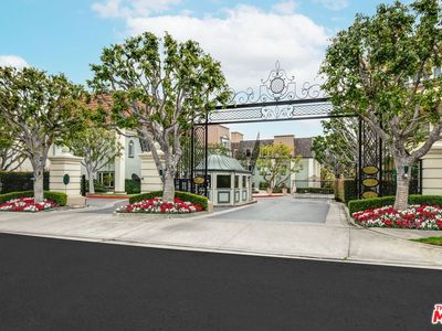 10112 Empyrean Way APT 204