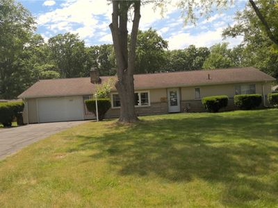 Property at 147 Georgette Dr, Grafton, OH