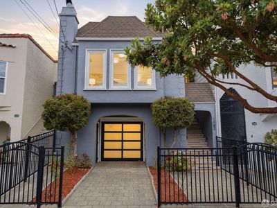 1762 27th Ave