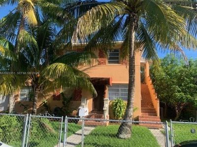 3410 SW 11th St