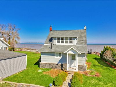 190 Ferguson Dr