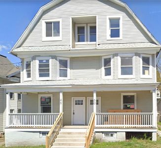 48-50 Broad St